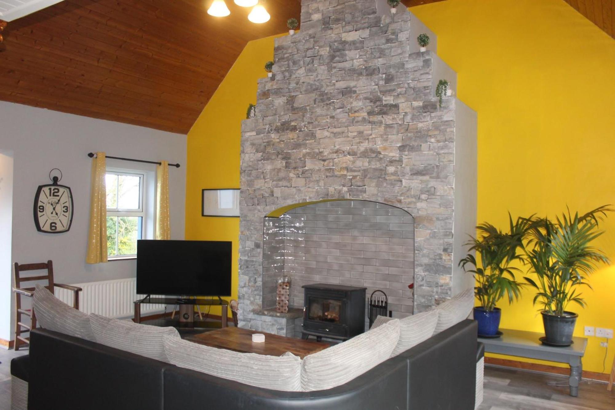 Riverside Cottage In The Burren Corofin  Exterior foto